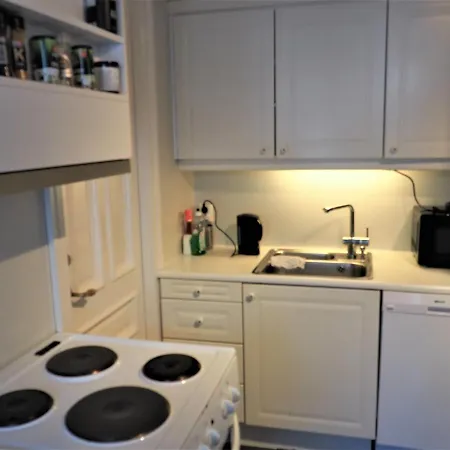 Great Apartment With Balcony Overlooking Bergen * Bergen