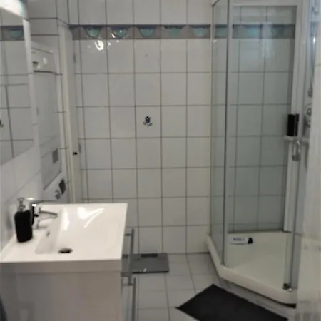 Great Apartment With Balcony Overlooking Bergen 公寓